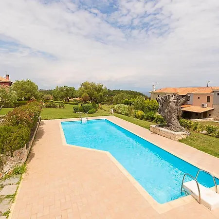Rastoni Retreats #feelslikehome Holiday home Afytos